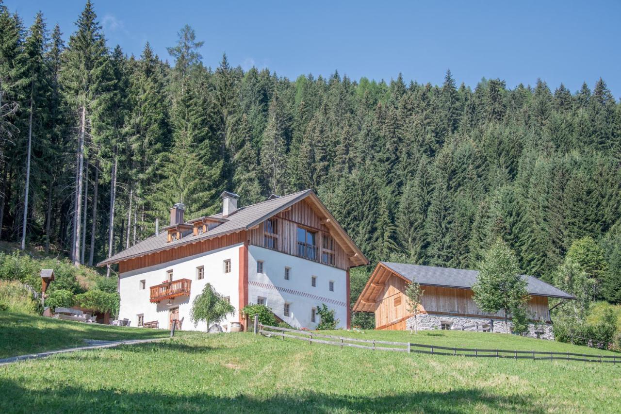 Silentium Dolomites Chalet Since 1600 Welsberg Exteriör bild