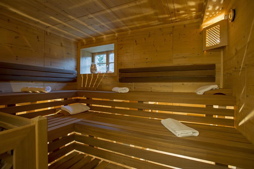 Silentium Dolomites Chalet Since 1600 Welsberg Exteriör bild