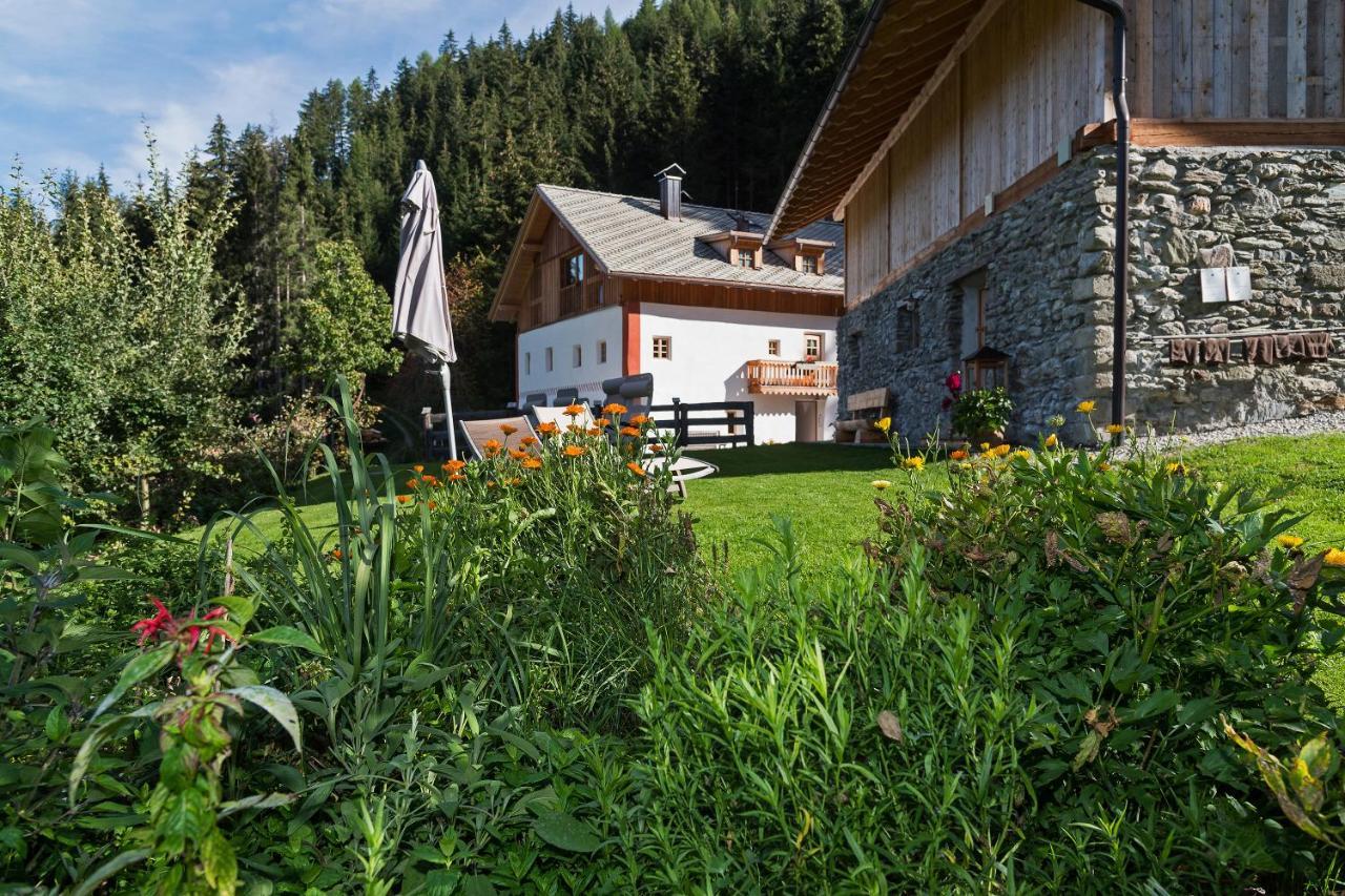 Silentium Dolomites Chalet Since 1600 Welsberg Exteriör bild